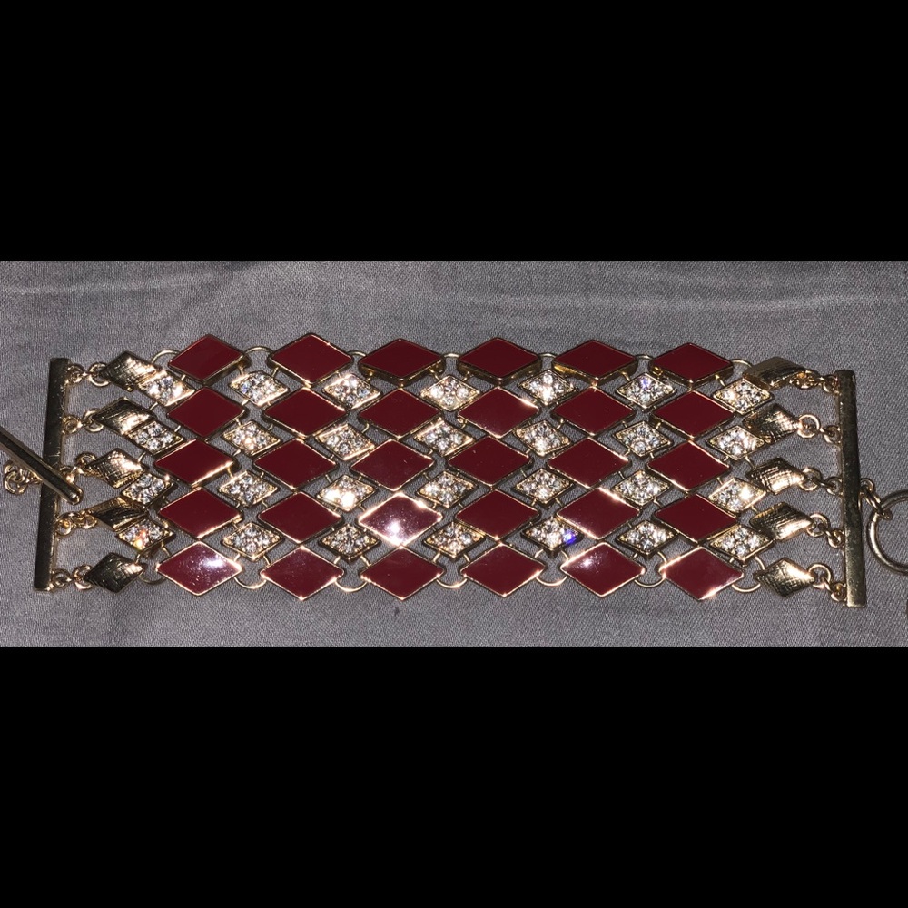 Bracelet